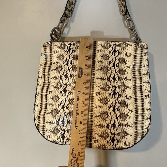 Michael Kors Fulton Large Hobo Bag Snakeskin Embossed Leather Cream Black Purse - Picture 4 of 11